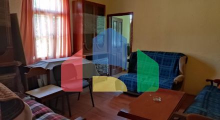 One-story house with a large plot in Nizhnee Zalyevo.
