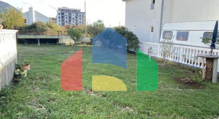 Двухэтажный дом с участком в районе Илино, Бар.