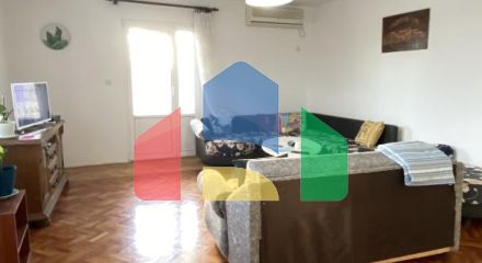 Двухэтажный дом с участком в районе Илино, Бар.