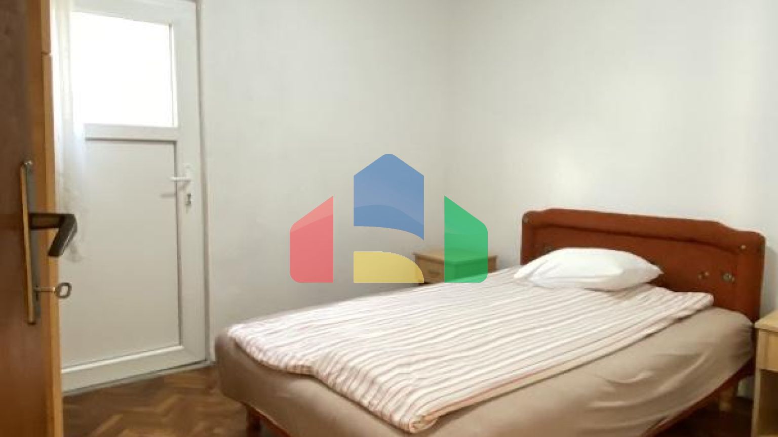 Двухэтажный дом с участком в районе Илино, Бар.