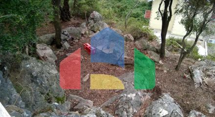 Plot of land above the highway, Ratac.