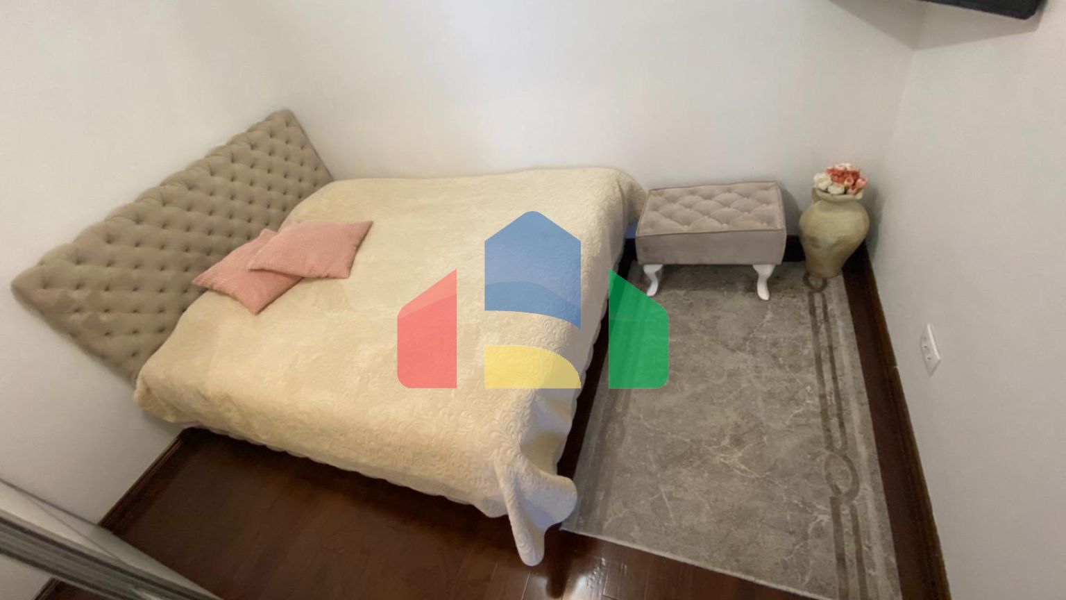 Квартира в новом доме в центре Бара.