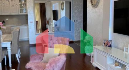 Квартира в новом доме в центре Бара.