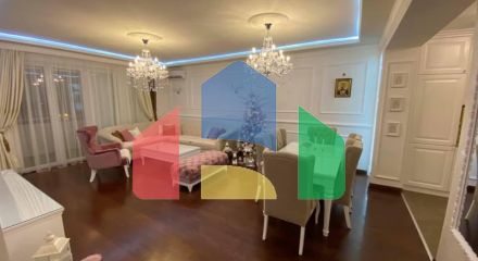 Квартира в новом доме в центре Бара.