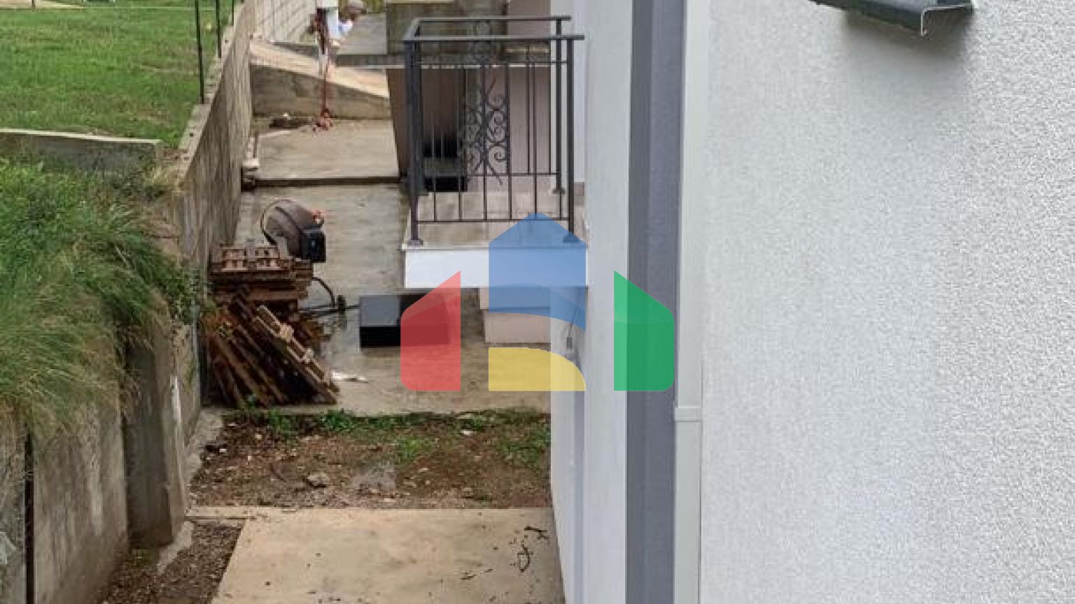 Видовые дома в Баре, Шушань