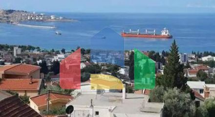 Трехэтажный незавершенный дом с участком в районе Шушань, Бар.