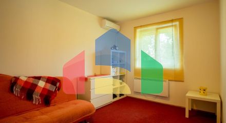 Дом в пригороде Бара, район Полье