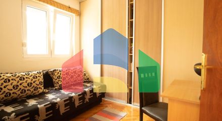 Дом в пригороде Бара, район Полье