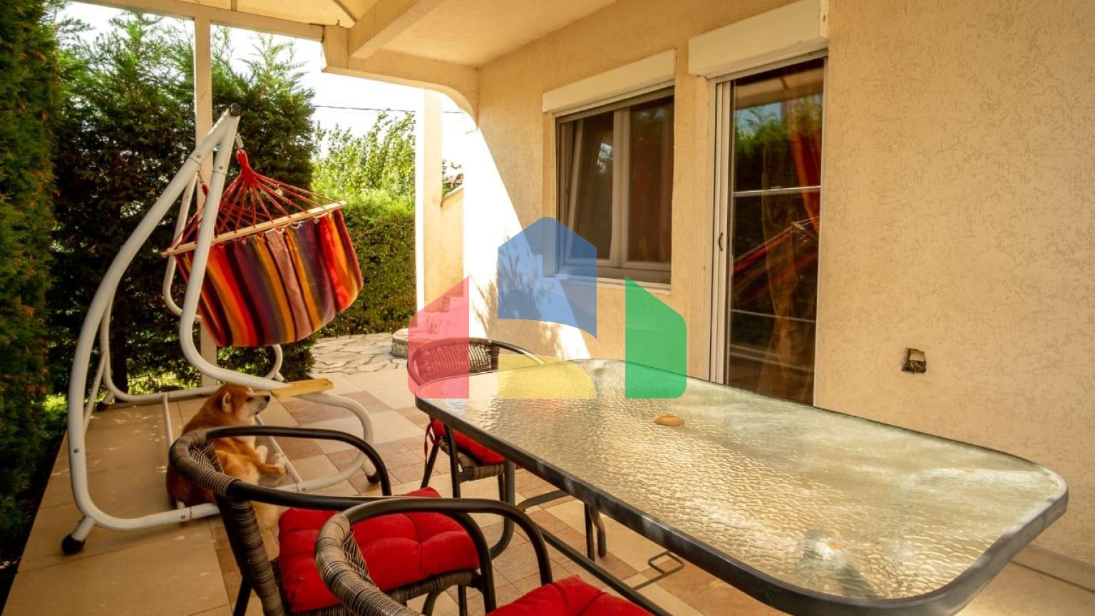 Дом в пригороде Бара, район Полье