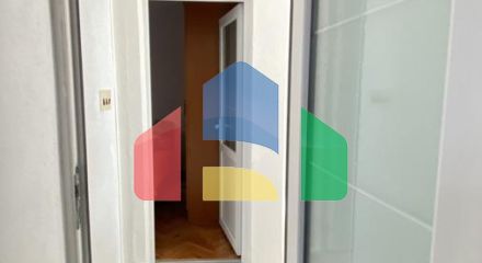 Двухэтажный дом с видом в Старом Баре.