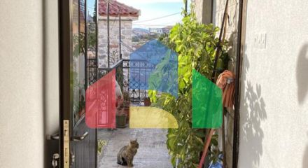 Двухэтажный дом с видом в Старом Баре.