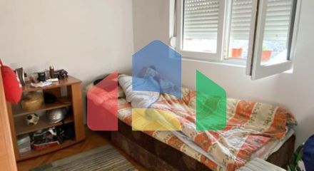 Двухэтажный дом с видом в Старом Баре.