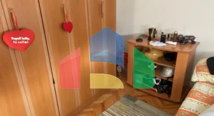 Двухэтажный дом с видом в Старом Баре.