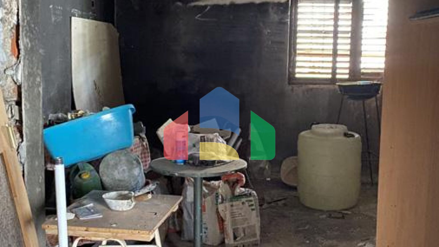 Двухэтажный дом с видом в Старом Баре.