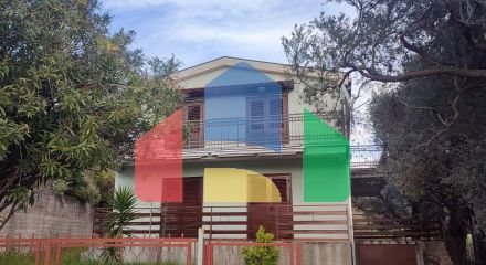 Two-storey house with a large plot in the Shushan area, Bar.