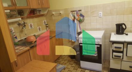 Двухэтажный дом с большим участком в районе Шушань, Бар.