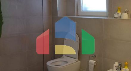 Семейный двухэтажный дом с фруктовым садом в поселении Рена, Бар.