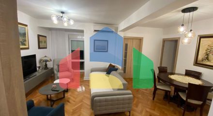 Уютная квартира с 3 спальнями в Баре