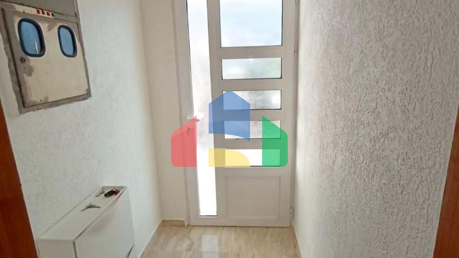 Квартира с 2 спальнями + студия по очень хорошей цене в Баре.