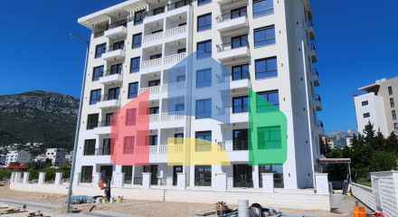 1 bedroom apartment in a new building in the center of Bar with sea view
