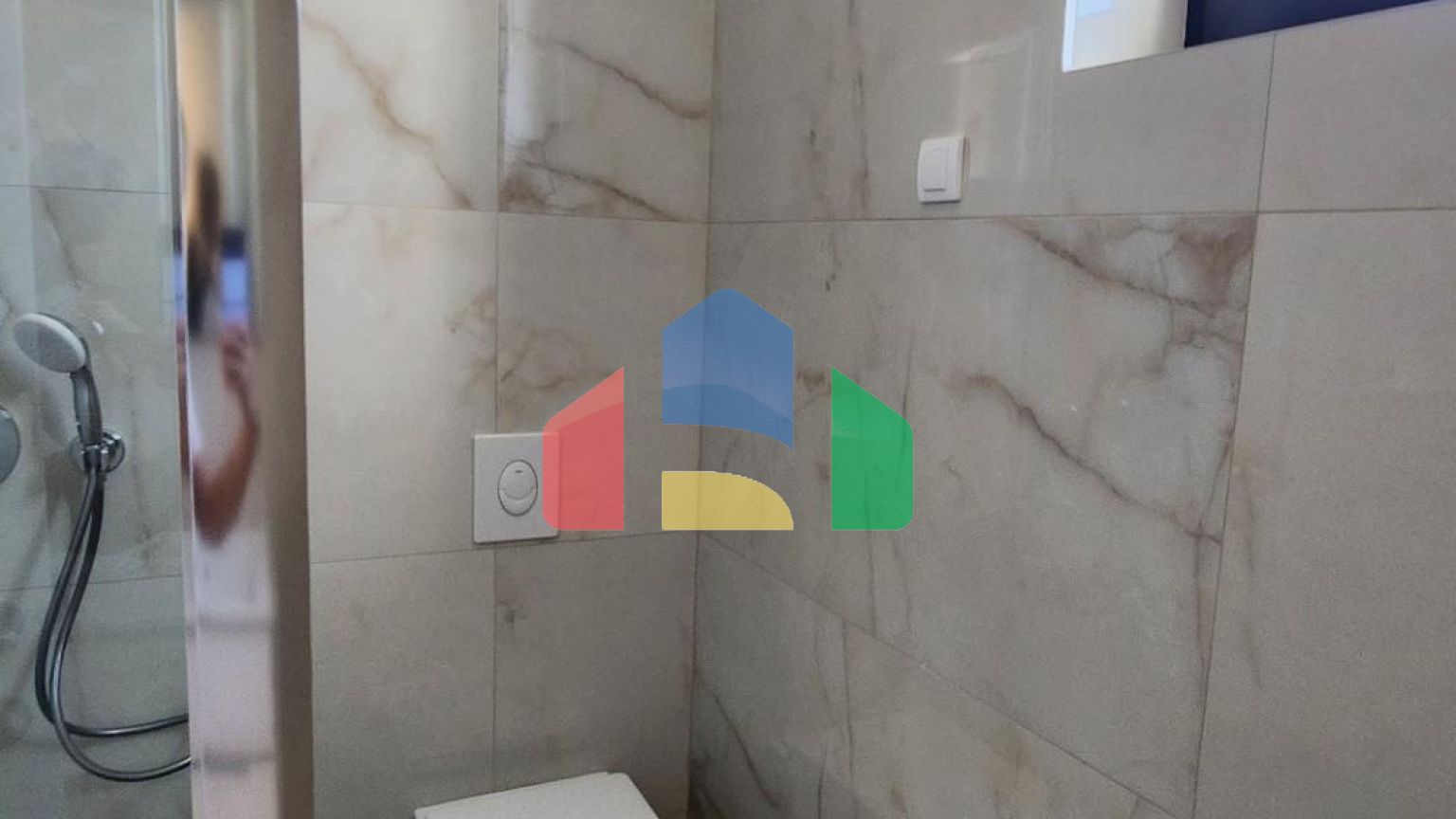 Квартира с 1 спальней в новом доме, в центре Бара, с видом на море