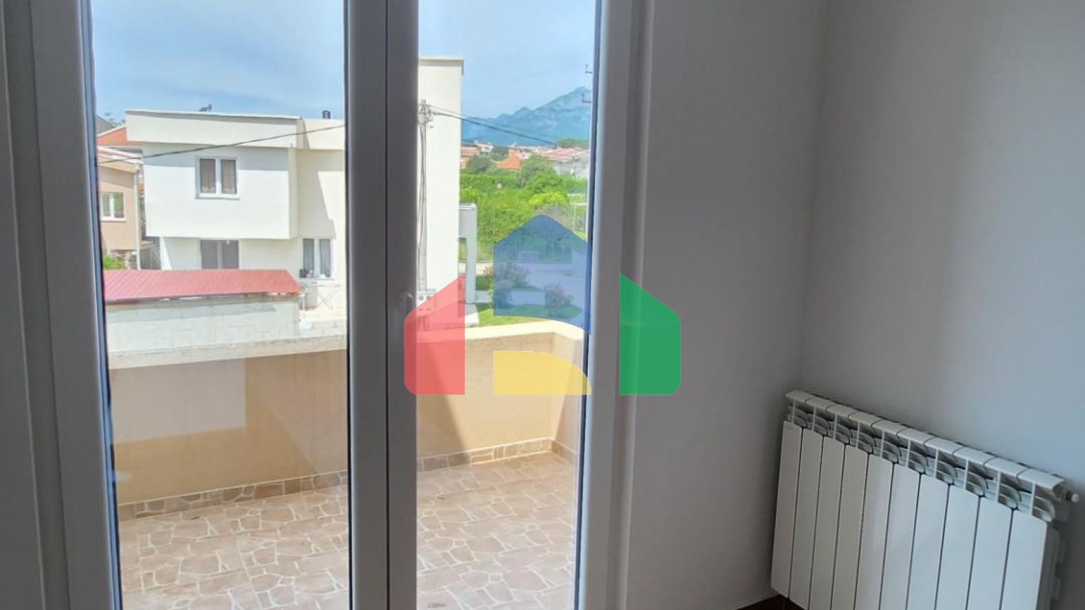 Новый двухэтажный дом в Челуге, город Бар