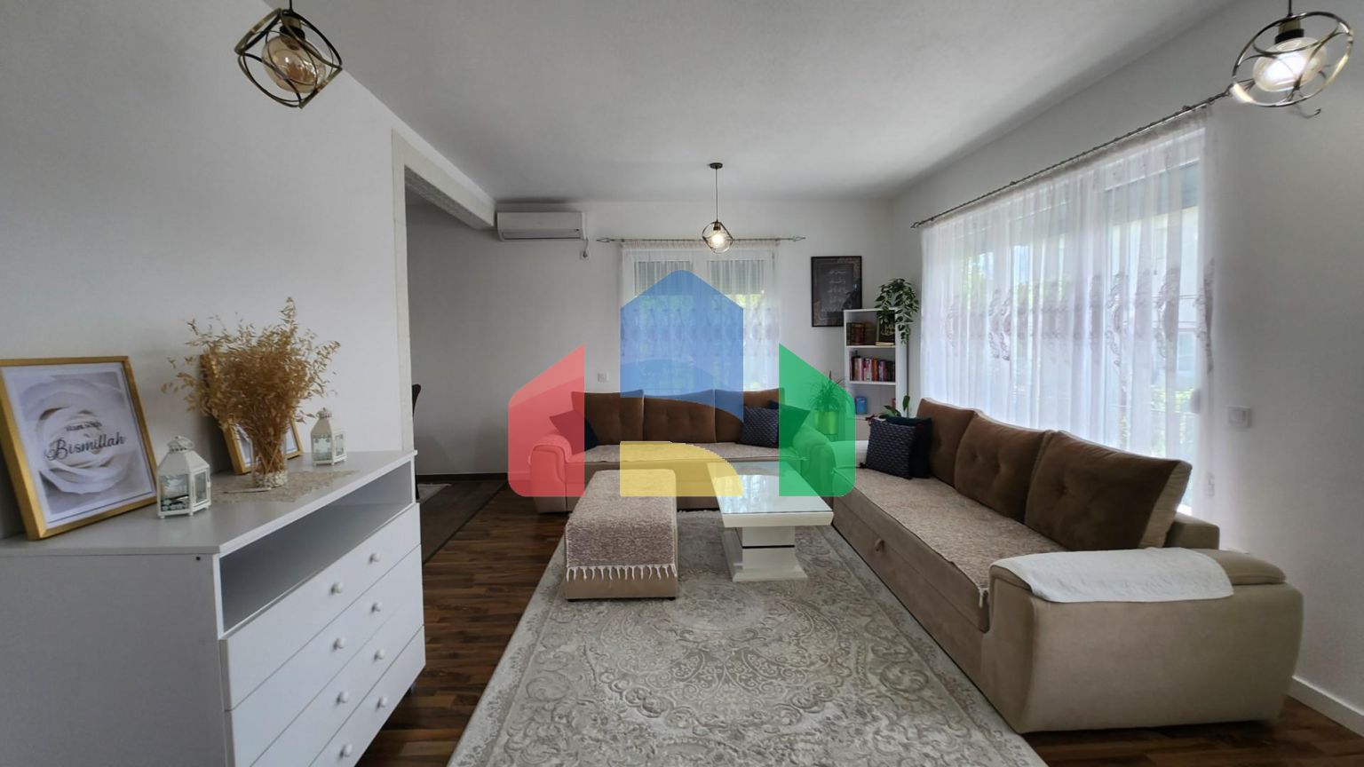 Новый двухэтажный дом в Челуге, город Бар