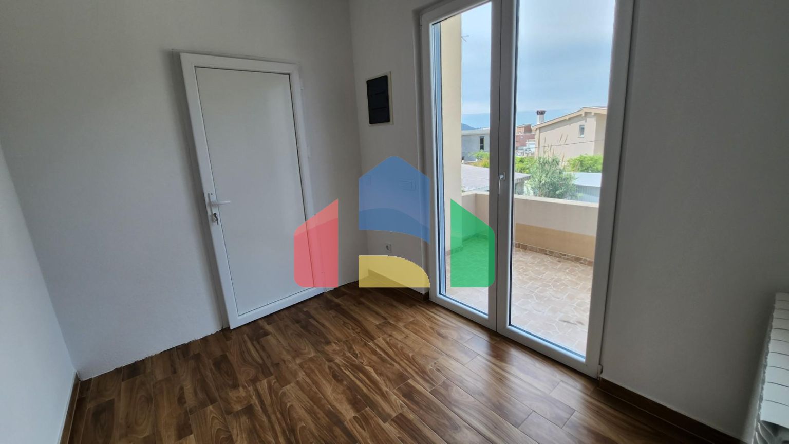 Новый двухэтажный дом в Челуге, город Бар