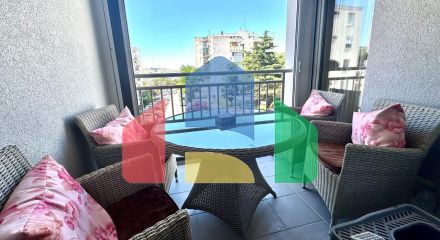 Apartment with 2 bedrooms view in the Green House near the port in Bar