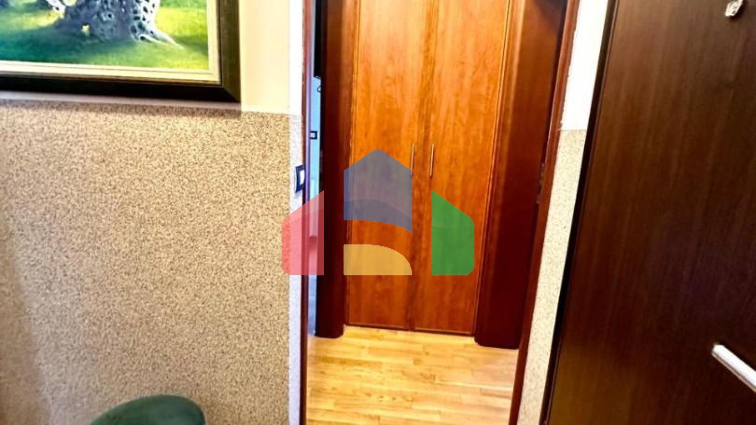 Квартира с видом 2 спальнями в Зеленом доме рядом с портом в Баре