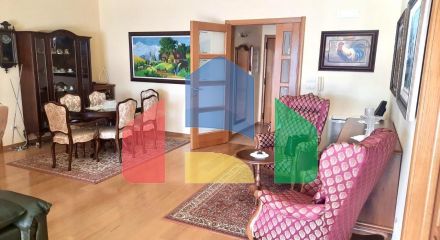 Spacious apartment in the center of Bar with 4 bedrooms, just 200 meters from the sea