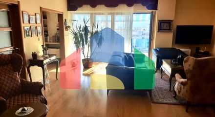 Spacious apartment in the center of Bar with 4 bedrooms, just 200 meters from the sea