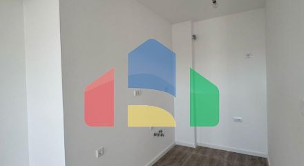 Квартира с 1 спальней в Баре с видом на море