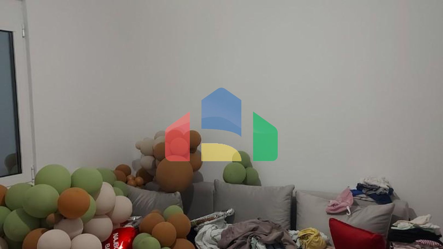 Предлагается к продаже дом в городе Бар, район Полье.