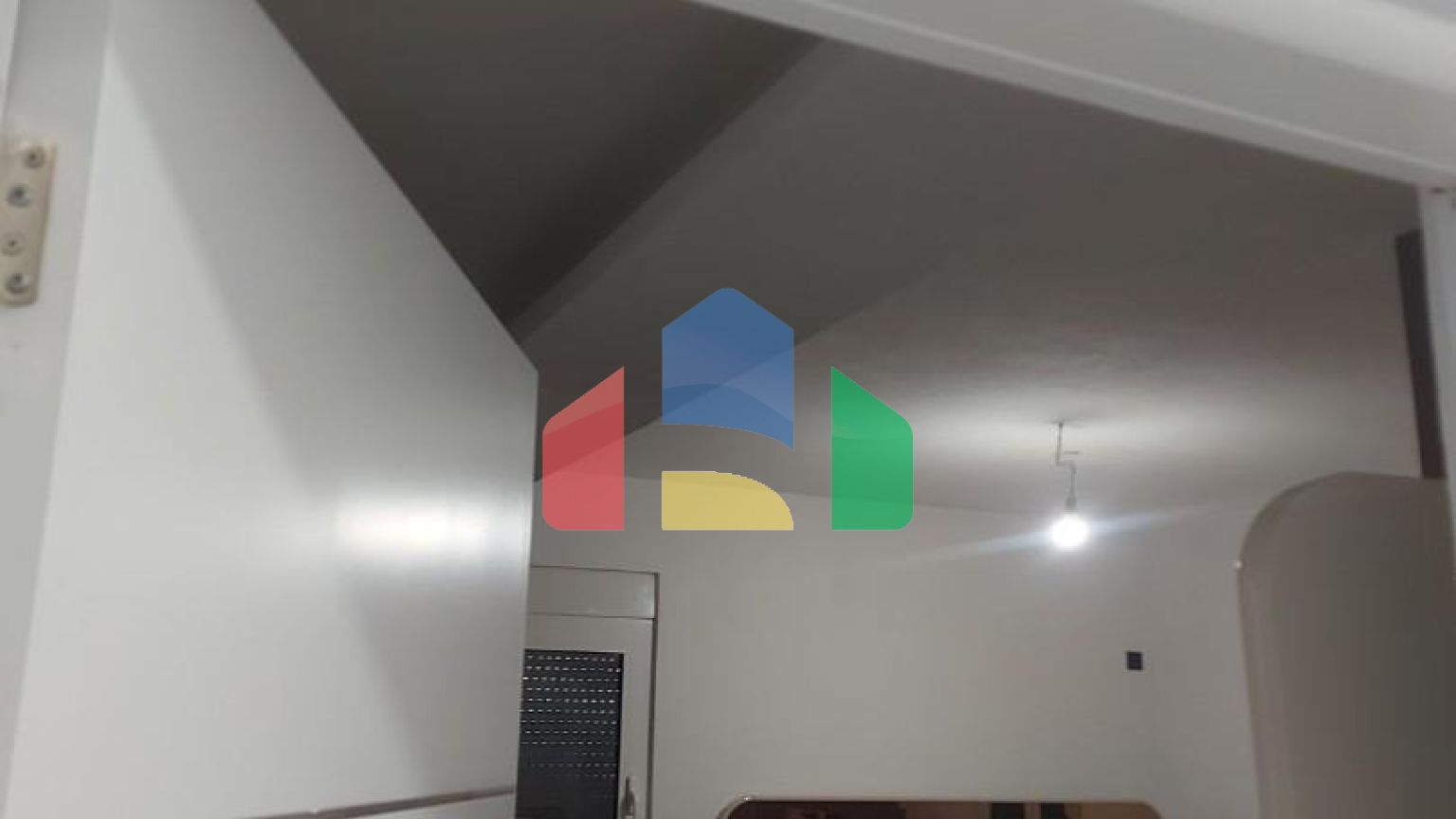 Предлагается к продаже дом в городе Бар, район Полье.