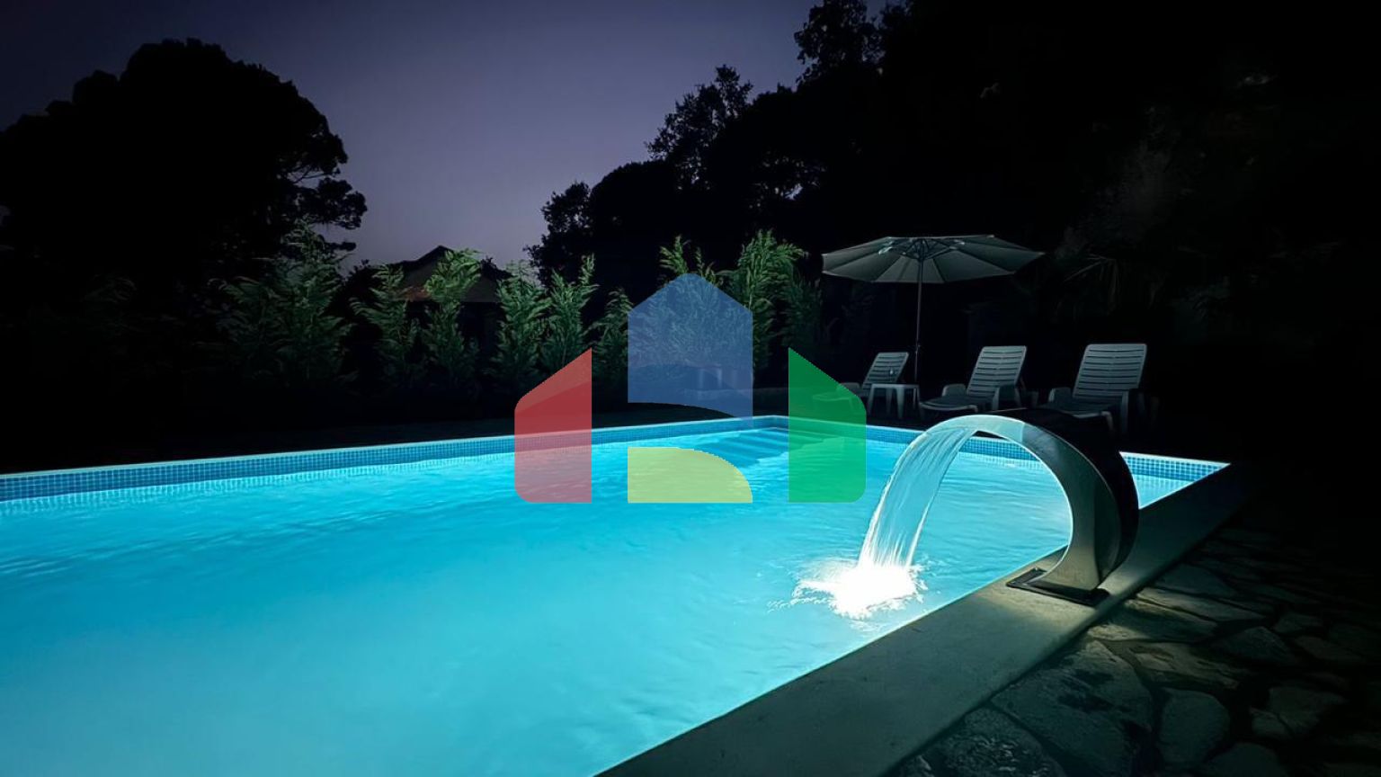 Предлагается к продажае дом в Барской ривьере, местечко Ратац.