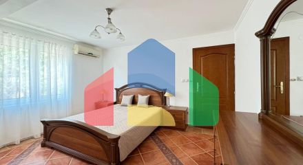 Предлагается к продажае дом в Барской ривьере, местечко Ратац. Предлагается к продажае дом в Барской ривьере, местечко Ратац.