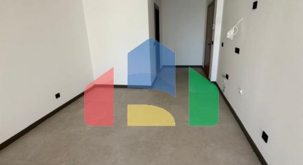 Квартира студия 36м2 с терассой 28м2 в городе Бар, на 1 линии от моря в новом современном доме