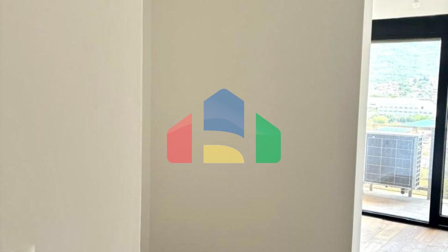 Квартира с 2 спальнями в комплексе Сохо Сити в Баре