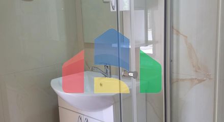 Предлагается к продаже коммерческое помещение площадью 28 м2 в городе Бар, район Шушань.