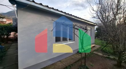 Каменный дом с центральным отоплением в Старом Баре