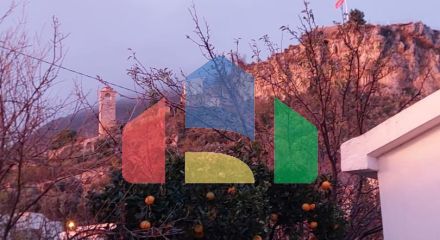 Каменный дом с центральным отоплением в Старом Баре