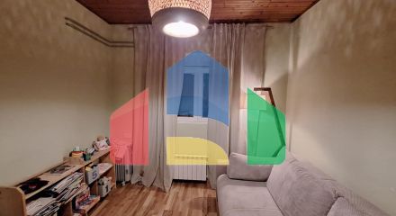 Каменный дом с центральным отоплением в Старом Баре