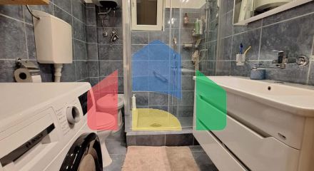 Каменный дом с центральным отоплением в Старом Баре