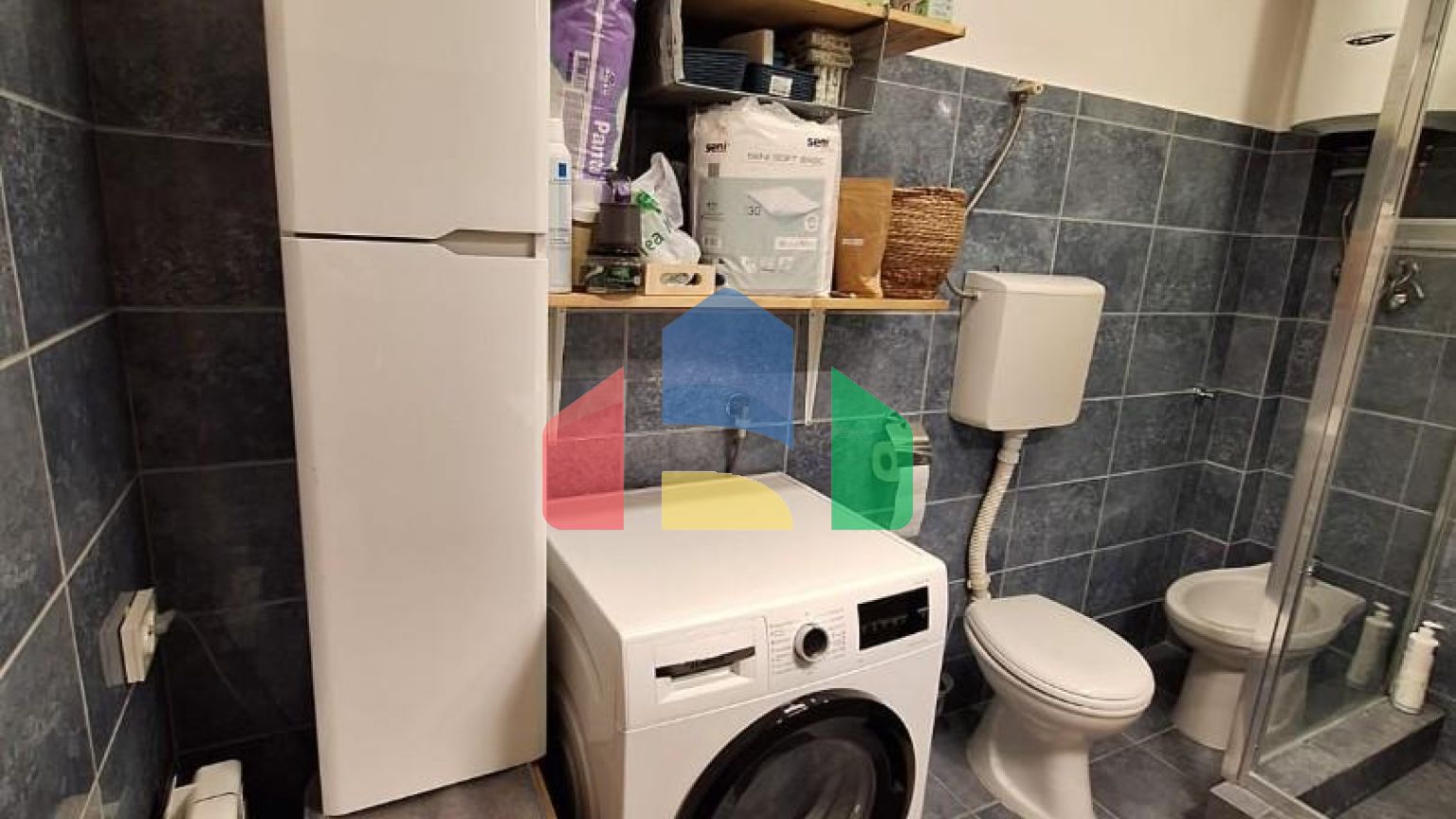 Каменный дом с центральным отоплением в Старом Баре