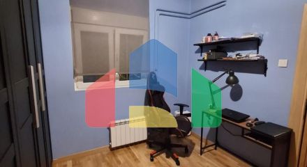 Каменный дом с центральным отоплением в Старом Баре