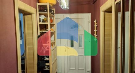 Каменный дом с центральным отоплением в Старом Баре