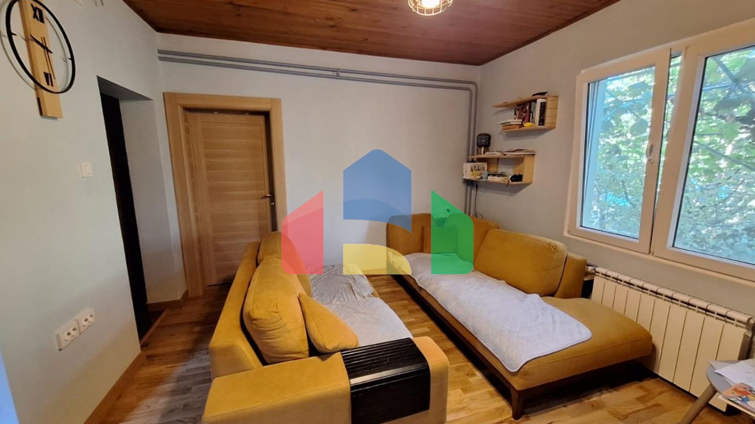 Каменный дом с центральным отоплением в Старом Баре