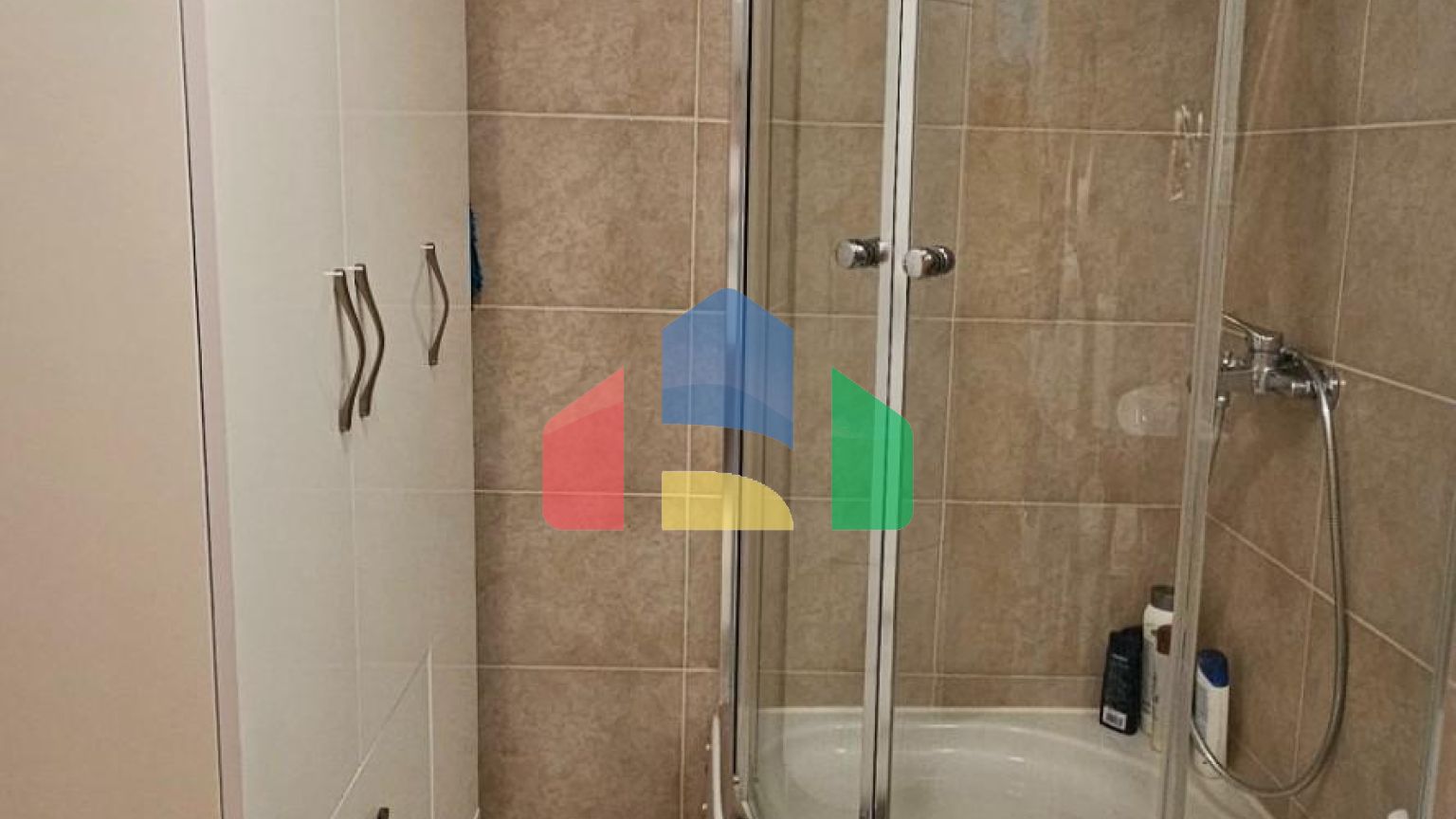 Предлагается к продаже квартира в городе Бар, новый дом.