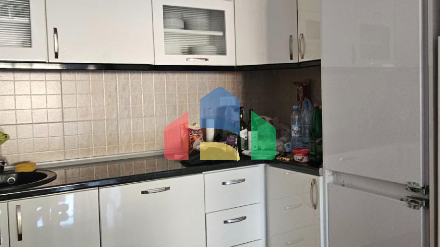 Предлагается к продаже квартира в городе Бар, новый дом.